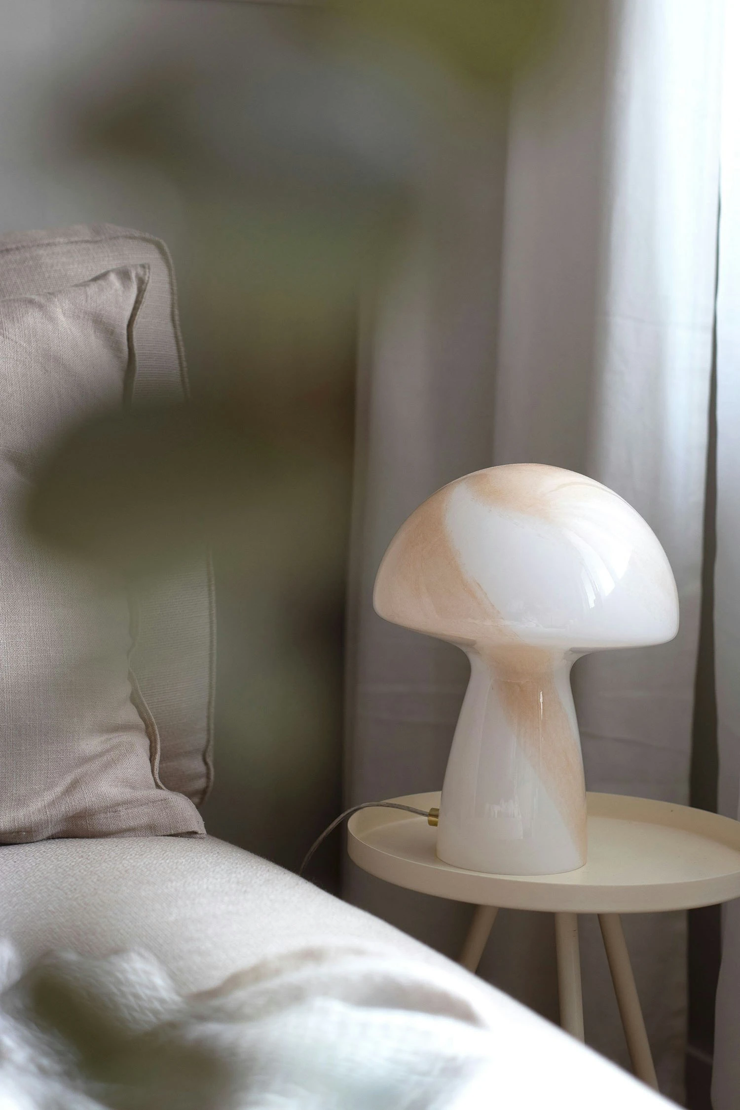 Globen Lighting Fungo 16 Tafellamp, Beige - Afbeelding 2