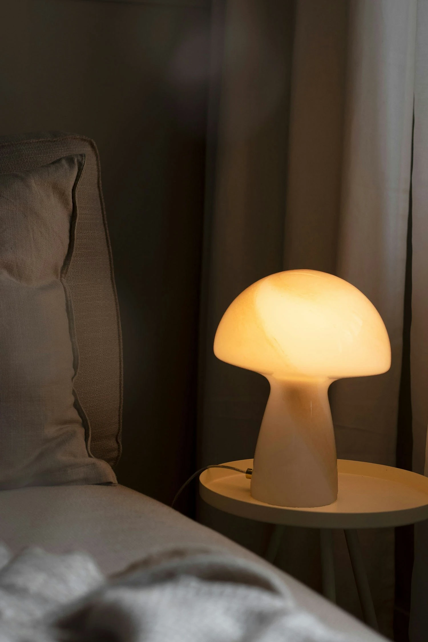 Globen Lighting Fungo 16 Tafellamp, Beige - Afbeelding 3